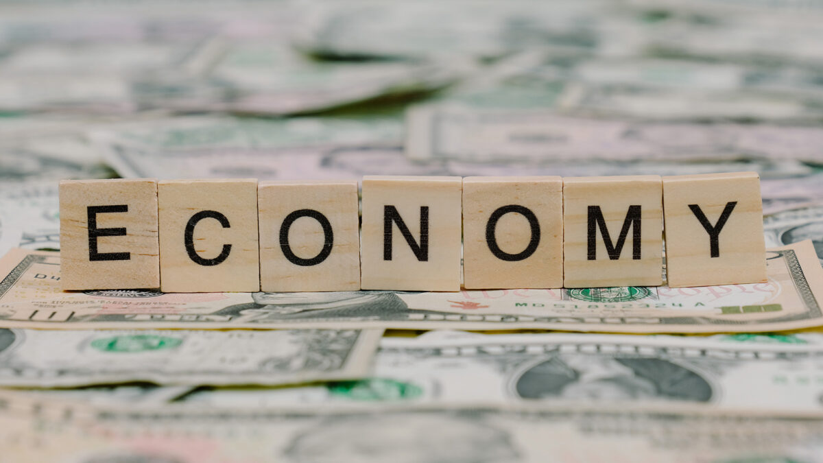 How Food Banks Quietly Power the Economy and Strengthen Communities