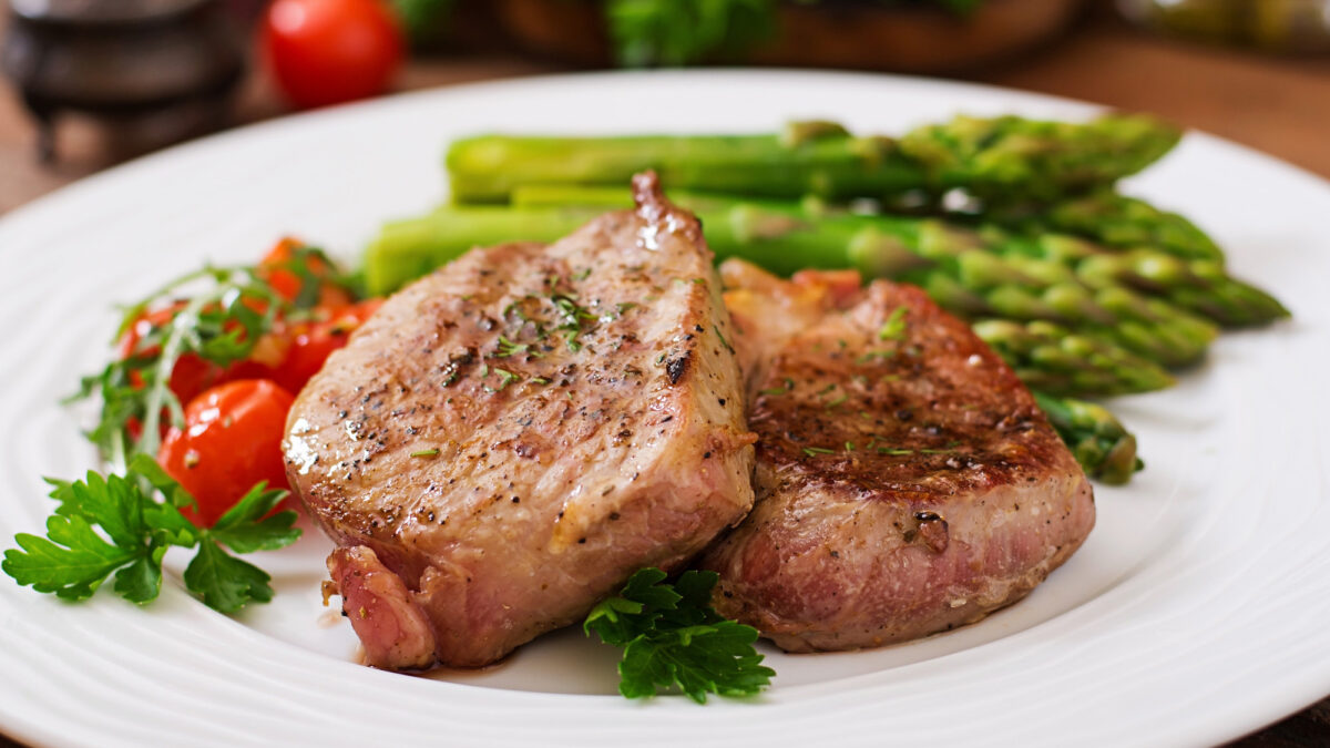 Boneless Pork Chop Recipes: 12 Easy Ideas for Flavorful Dinners